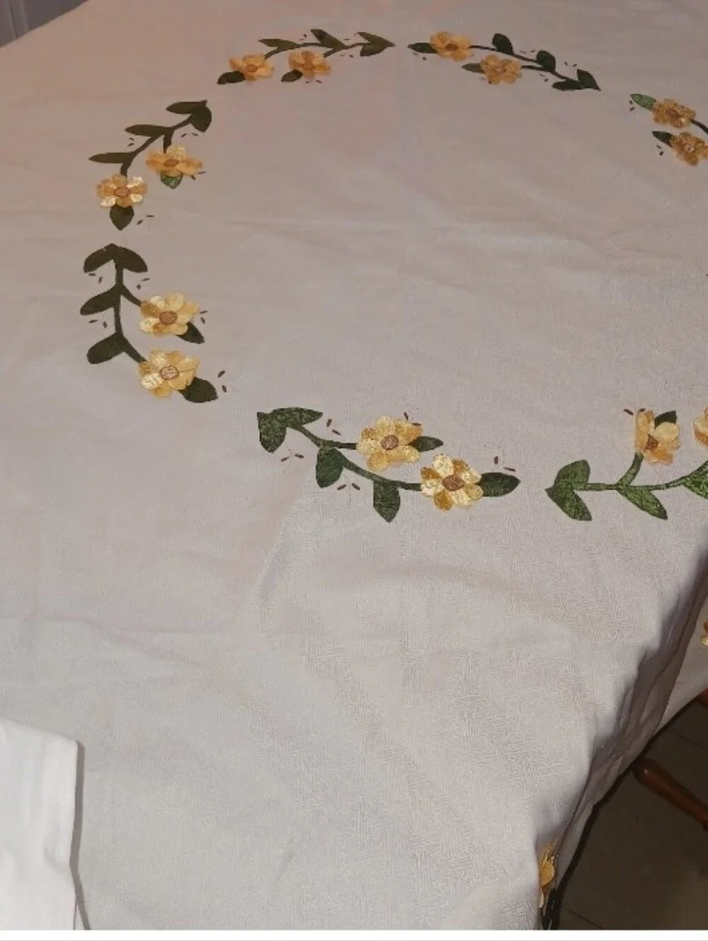 Vintage Tablecloth yellow Round 3d Flowers Sateen